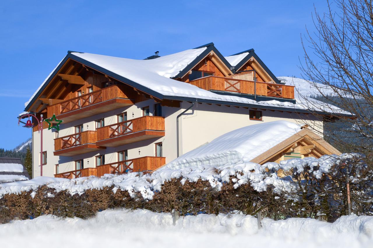 Apart- Und Wellnesshotel Dachsteinresort Русбах-ам-Пас-Ґшютт Екстер'єр фото
